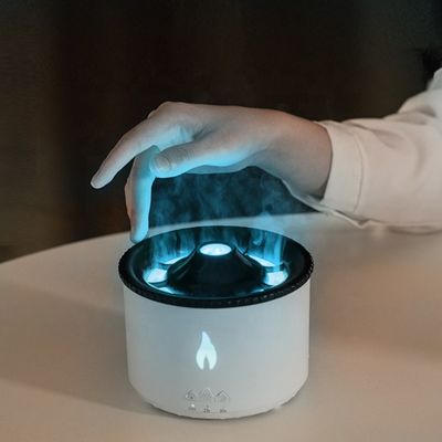 เครื่องกระจายกลิ่นน้ํามันอิทธิพล์ไฟฟ้าที่มีระยะไกล Ultrasonic Smart Aroma Diffuser Volcano 360ML Humidifier Flame
